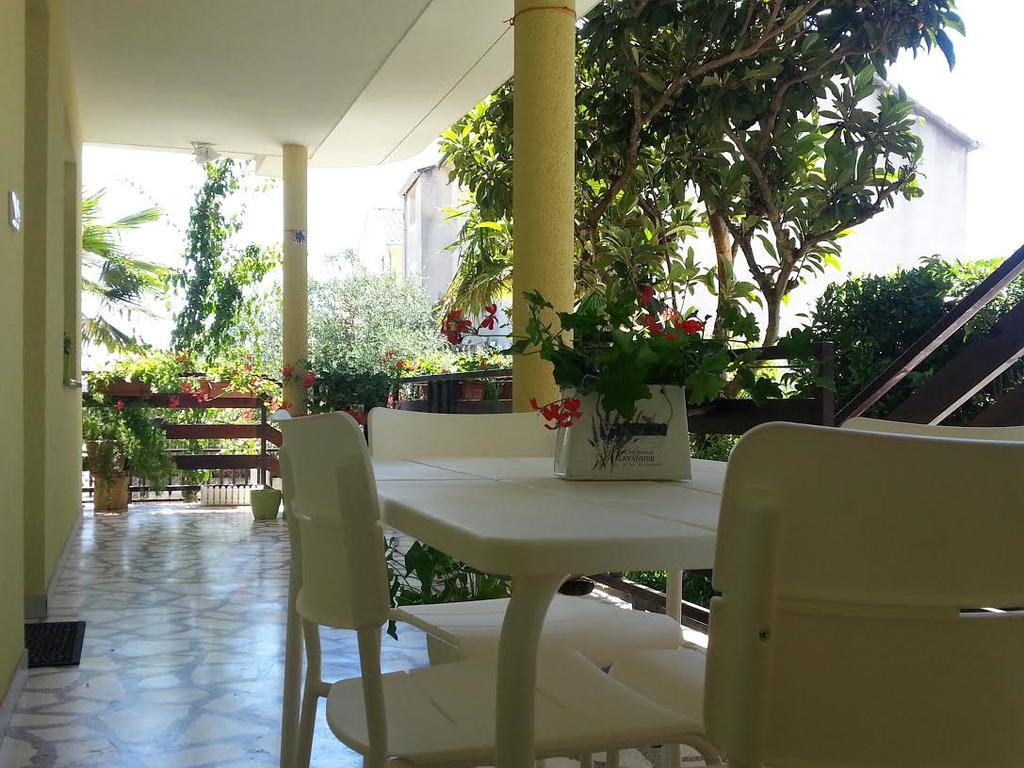 Apartment Perunika ซาดาร์ ภายนอก รูปภาพ