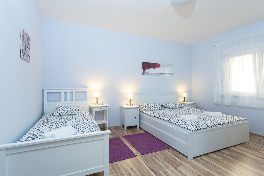 Apartment Perunika ซาดาร์ ภายนอก รูปภาพ